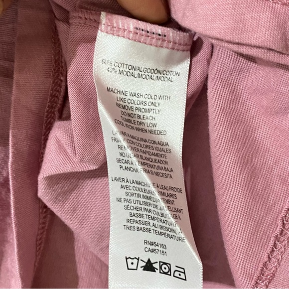 Calvin Klein women’s Pink T-shirt size XXL like New. - Picture 5 of 6